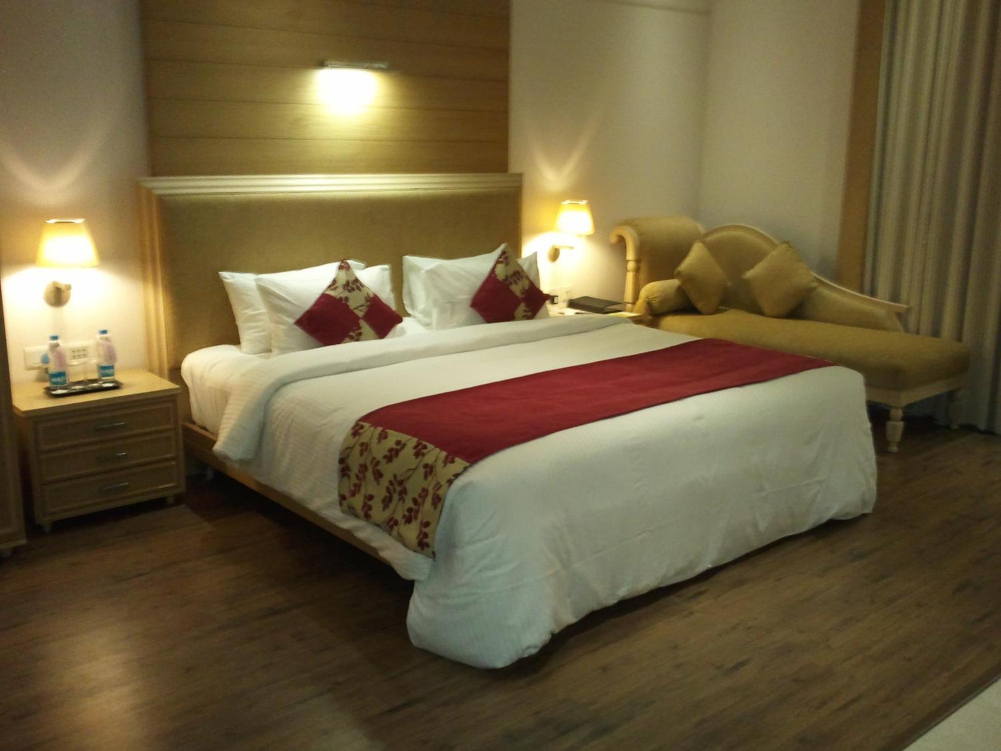 Royal Orchid Central, Shimoga Exterior photo