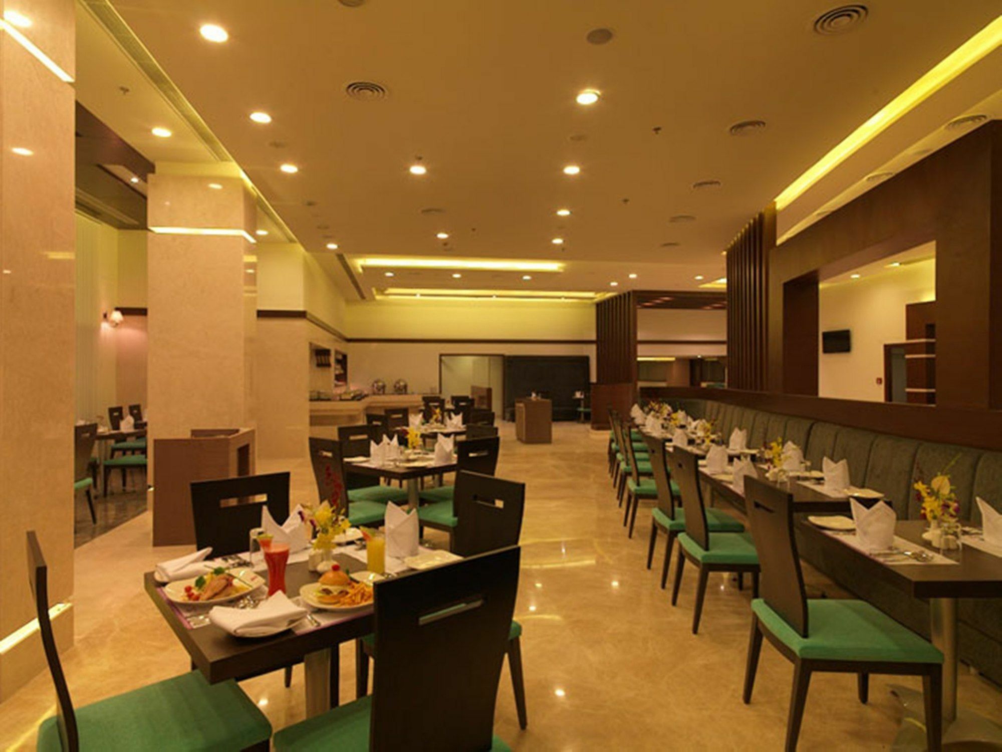 Royal Orchid Central, Shimoga Restaurant photo